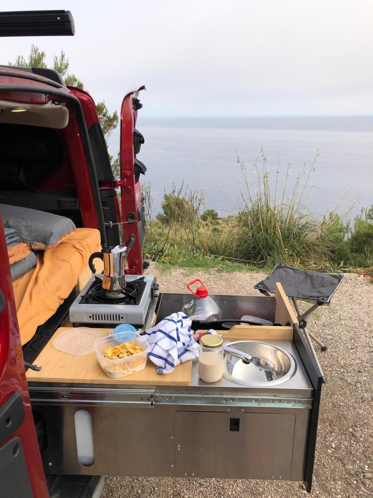 Готель Dacia Dokker Camperiz Пальма-де-Майорка Екстер'єр фото